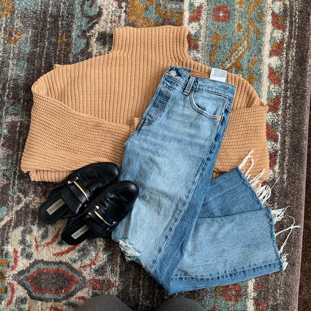 Oversized aerie sweater.